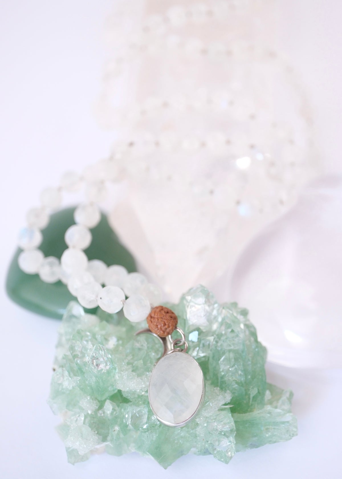 CHANDRAMA Radiance of Intuition | Moonstone Mala Beads