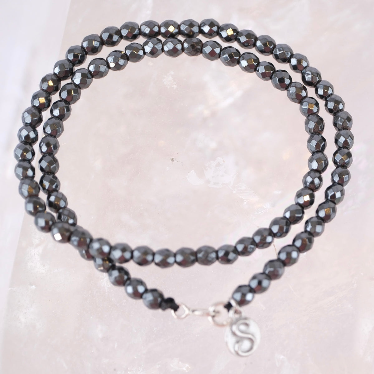 BUDDHI Intelligent | Hematite double wrap bracelet