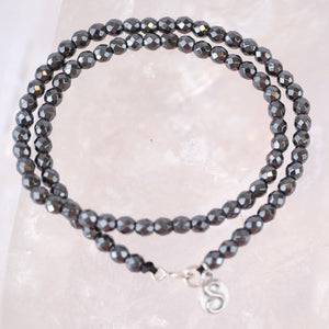 BUDDHI Intelligent | Hematite double wrap bracelet