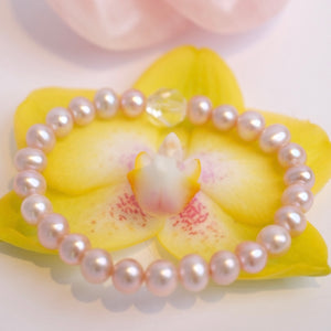 Gift of Divine Grace | Pink Akoya Pearl Bracelet