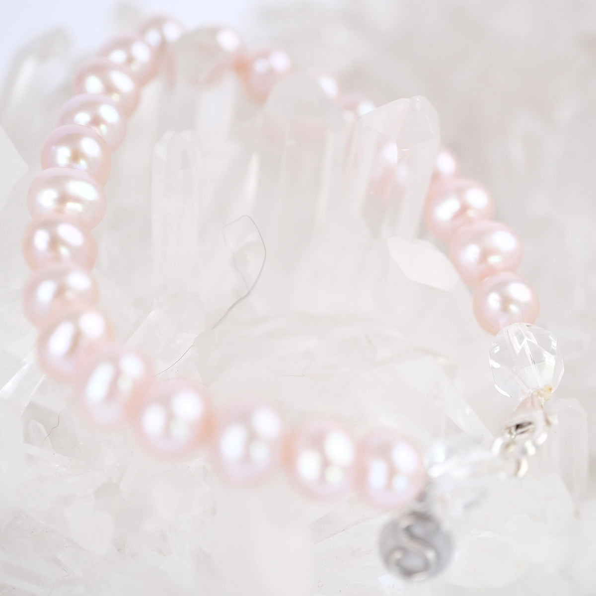GRACE | Natural Pink Akoya Pearl Bracelet