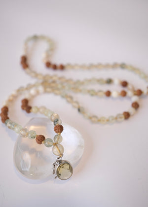 VIMANA The Traveller Insight Mala  | Prehnite, Lemon Quartz, Mother of Pearls Insight Mala