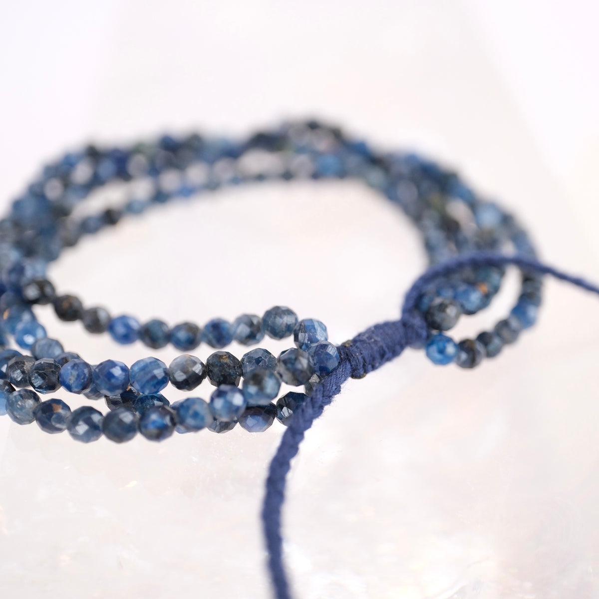 SIDDHA Enlightened | Kyanite bracelet