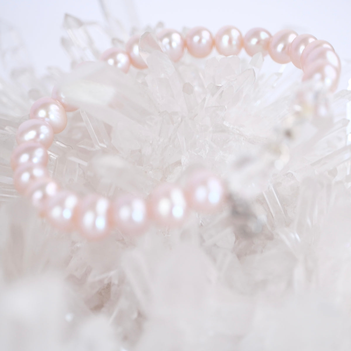 GRACE | Natural Pink Akoya Pearl Bracelet