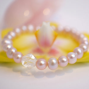 Gift of Divine Grace | Pink Akoya Pearl Bracelet