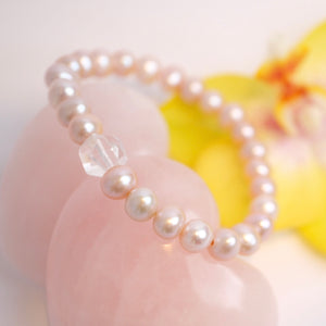Gift of Divine Grace | Pink Akoya Pearl Bracelet